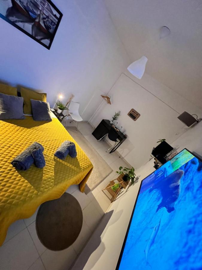 Cardia'S Guest House Sacavém Dış mekan fotoğraf